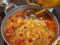 -万重锦·人文川菜馆(骡马市店)