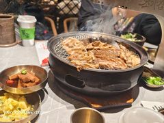 -草家酱蟹炭火烤肉店(珲春南路一店)