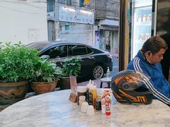 -邢泰记