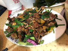 -芳村榕树头叹佬鸡煲(体育西店)