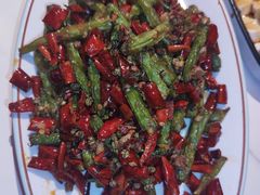 -路边边地标烧烤·川菜·小龙虾·音乐酒馆(良乡长虹店)