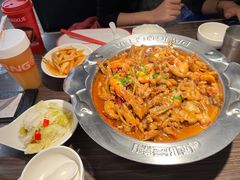 -胖哥俩肉蟹煲(济南世茂国际广场店)