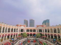 -佛罗伦萨小镇广佛名品奥特莱斯(疏港路店)