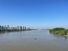 -南京眼步行桥