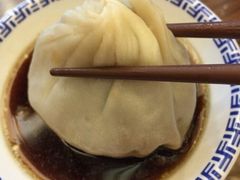 -笑来喜馄饨小笼工坊店(湖滨街店)