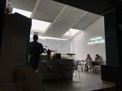 -UNI UNI(环亚凯瑟琳店)