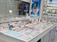 -潘多拉眼镜·蔡司依视路明月(潘家园店)