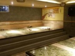 -盛彼得温泉度假酒店