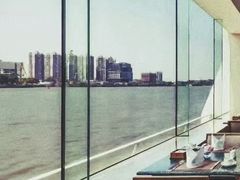 -白天鹅宾馆·流浮阁咖啡厅