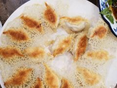 -周家大连水饺(美专校街店)