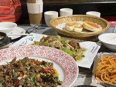 -蔼若春.传承三十年云南菜(金碧公园店)