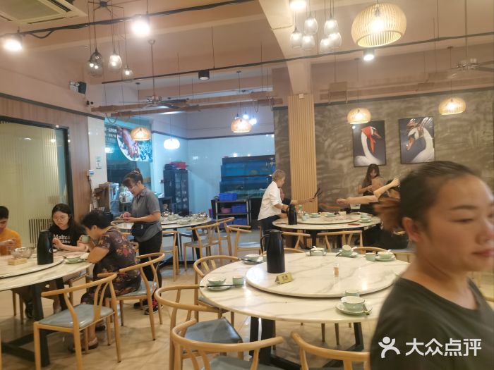 鹅掂·大岭山烧鹅图片