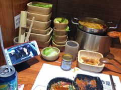 -独食火锅·半米屋台(直营总店)