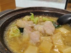 -极有家小鱼小鸡石锅煲(佳兆业店)