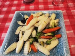 -鱼满舱·鲜活海鲜·正宗鲁菜