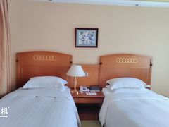 -上海尊茂酒店