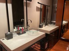 -丽思卡尔顿酒店泳池(金融街店)