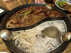 -旧街市鲜货老火锅(大光路店)