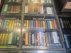 -钟书阁(松江泰晤士小镇店)