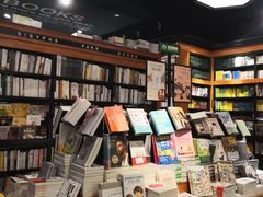 -西西弗书店&矢量咖啡(壹方购物中心店)
