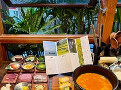-银米·云南传统过桥米线(双廊黑金冠店)