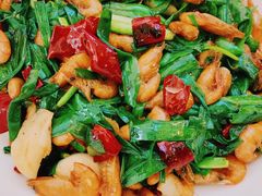 韭菜炒虾米-胡子大厨·超级小炒肉(晶耀前滩店)