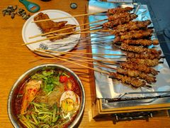 -喝丢一只鞋海鲜烧烤(市场店)