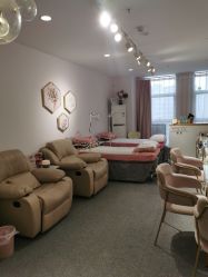 -Yolee雅妮容颜定制美睫·美甲