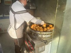 -钱记包子糕团