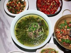 -湘西小馆(滨河路店)