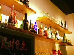 -84那年咖啡馆(李沧万达店)