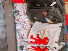 -酷乐潮玩(金桥国际店)