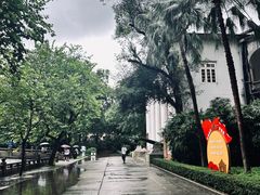 -烈士陵园(地铁站)