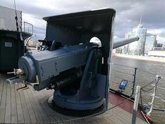 -阿芙乐尔号巡洋舰