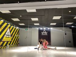 -TOMBOY爵士舞韩舞舞社