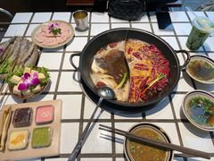 -贰回巷火锅馆(钟楼店)