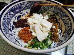 -蜗牛小馆醉乡民谣云南菜(惠新西里店)