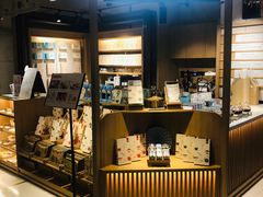 -猫的天空之城概念书店(苏州诚品店)