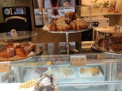 面包甜点陈列柜-Peet's 皮爷咖啡(东湖路手作店)