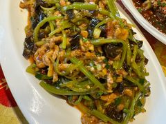 鱼香肉丝-柏合黄记豆腐皮饭店