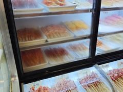 -哈尔滨小酒馆·鲜肉现穿自助烧烤(康新花园店)