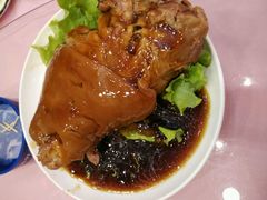 肘子-添福来墨鱼饺子 · 海鲜东北菜(泡崖店)