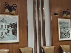 -老人和饭店(淮海中路店)