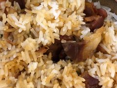 招牌腊味煲仔饭-美极鲜食坊(宝安南路店)
