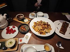 -映水芙蓉(长宁来福士店)