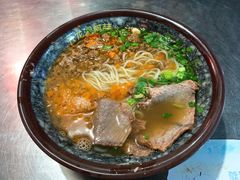 牛肉肉酱米线-云龙湖阿喆米线(云龙湖店)
