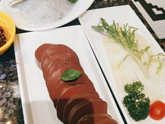 -一席地·本地鸡窝·杭帮鸡火锅(萧山银隆百货店)