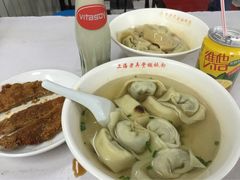 拌馄饨-潘国仙耳光馄饨(黄家阙路店)