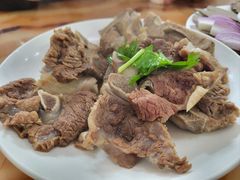-苏莱特色牛骨滩羊手抓馆(长城东街总店)