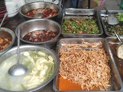 -十一街苍蝇馆子转经消江湖菜(九眼桥十一街店)